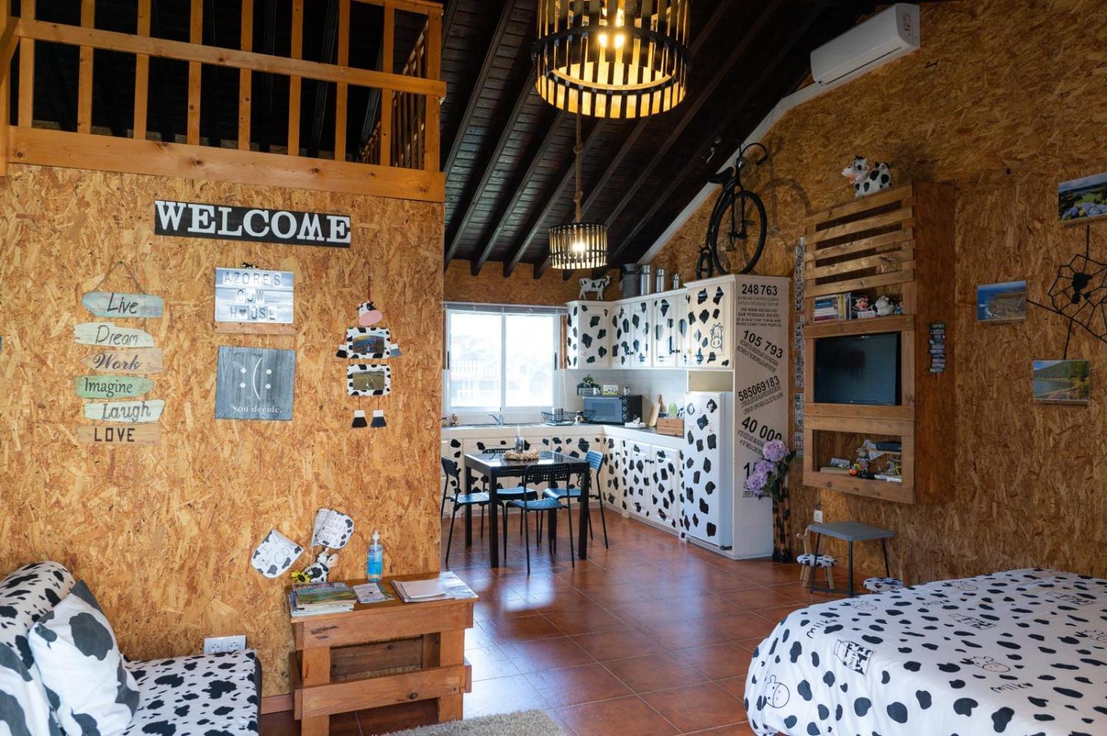 Azores Cow House Calhetas Buitenkant foto