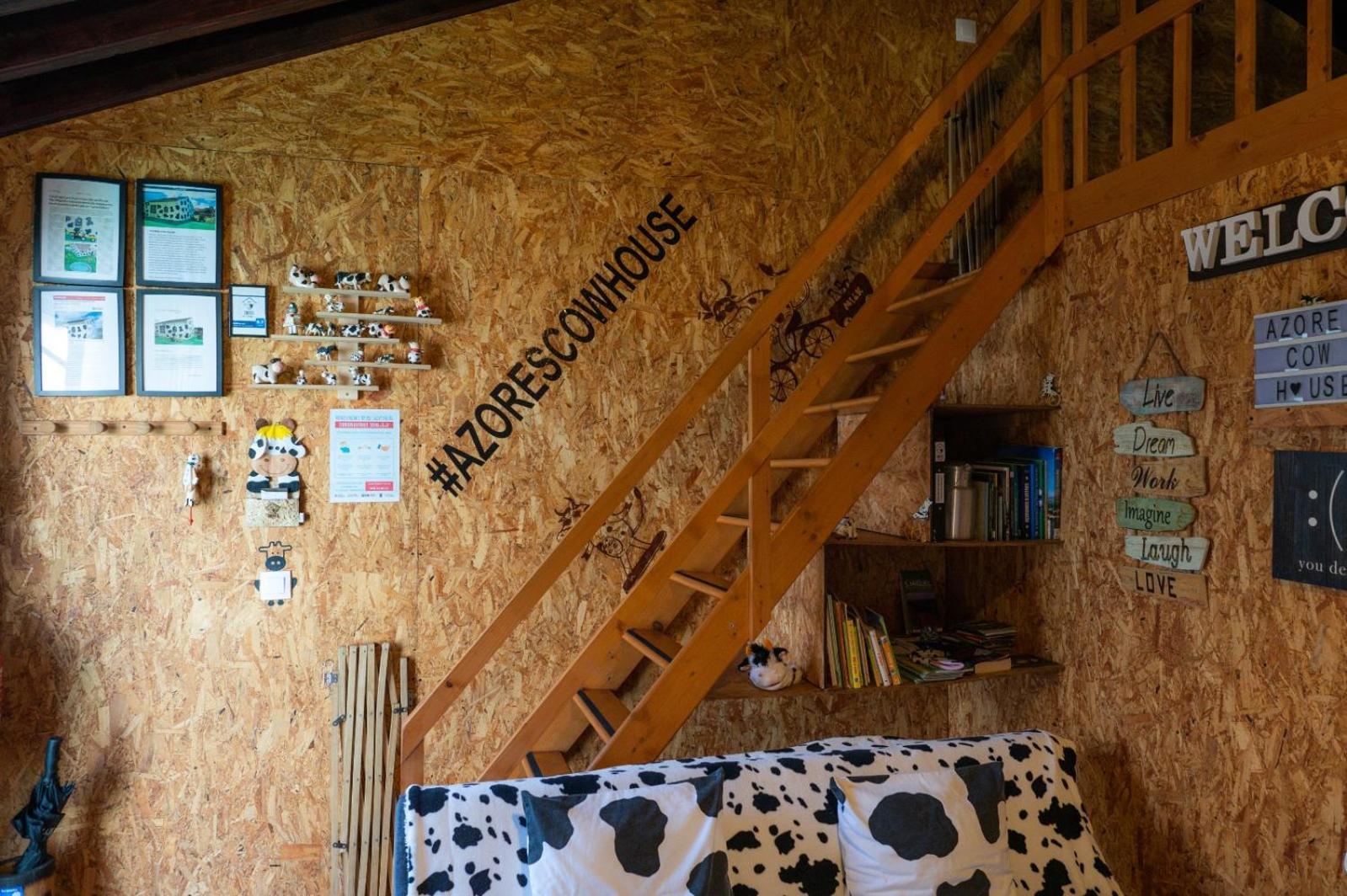 Azores Cow House Calhetas Buitenkant foto