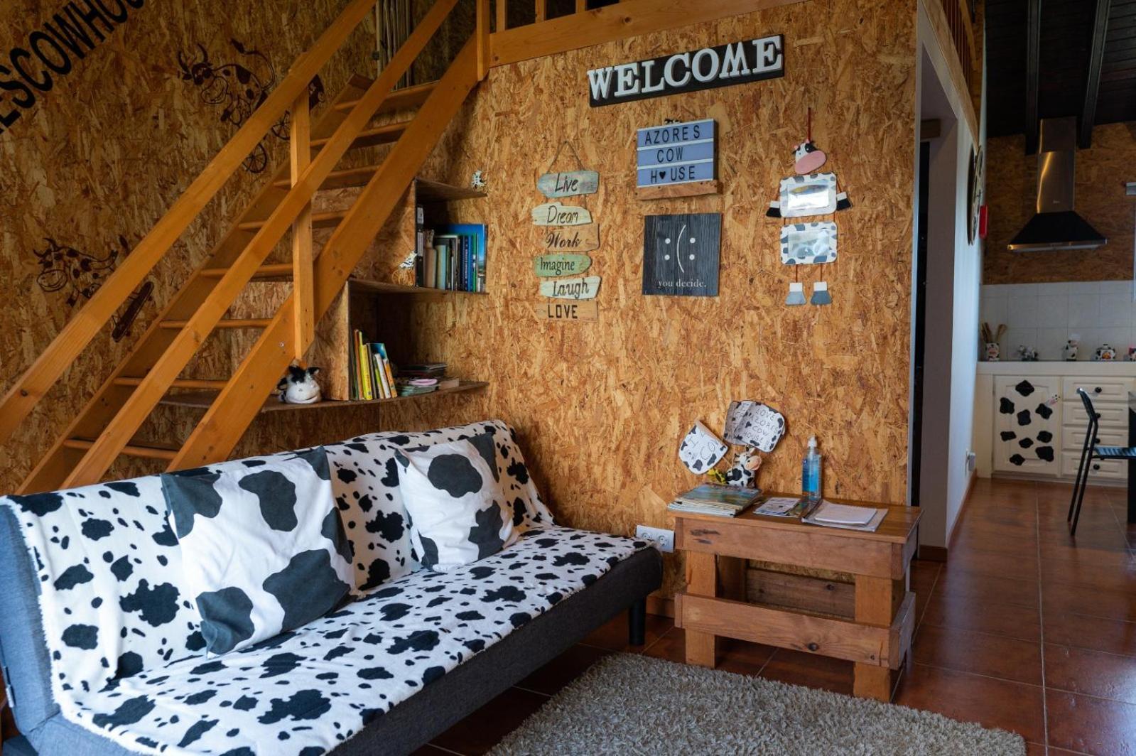 Azores Cow House Calhetas Buitenkant foto